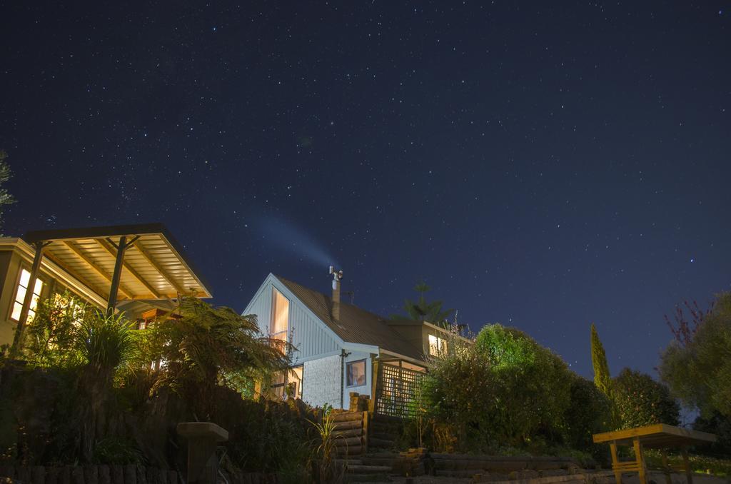 Starry Nights Cabin Fever Waikino Exterior photo